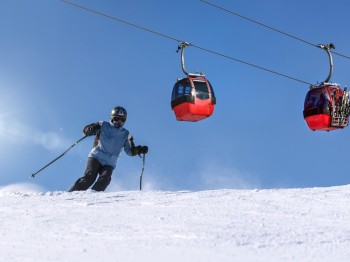 Slovensko vs. Poľsko: kde vyjde lyžovanie lacnejšie?